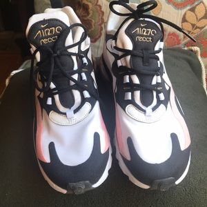 Nike Women’s Air Max 270 React